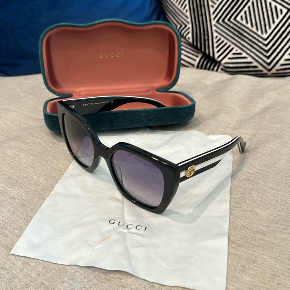 Gucci Sunglasses GG1300S EUC